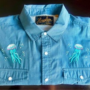 Howler Bros Gaucho Pearl Snap Shirt Mens Large Blue Jellyfish
